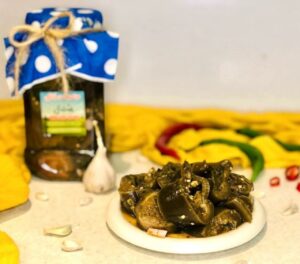 ترشی بادمجان محلی