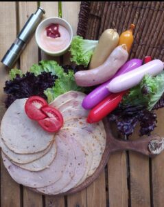 سوسیس بوقلمون