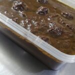 خورشت فسنجان با مرغ تکه ای