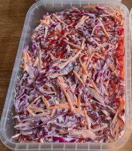 سالاد کلم بنفش و انار